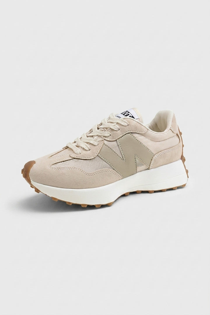Sneakers Women - Lace-Up Trainers with Cushioned Sole