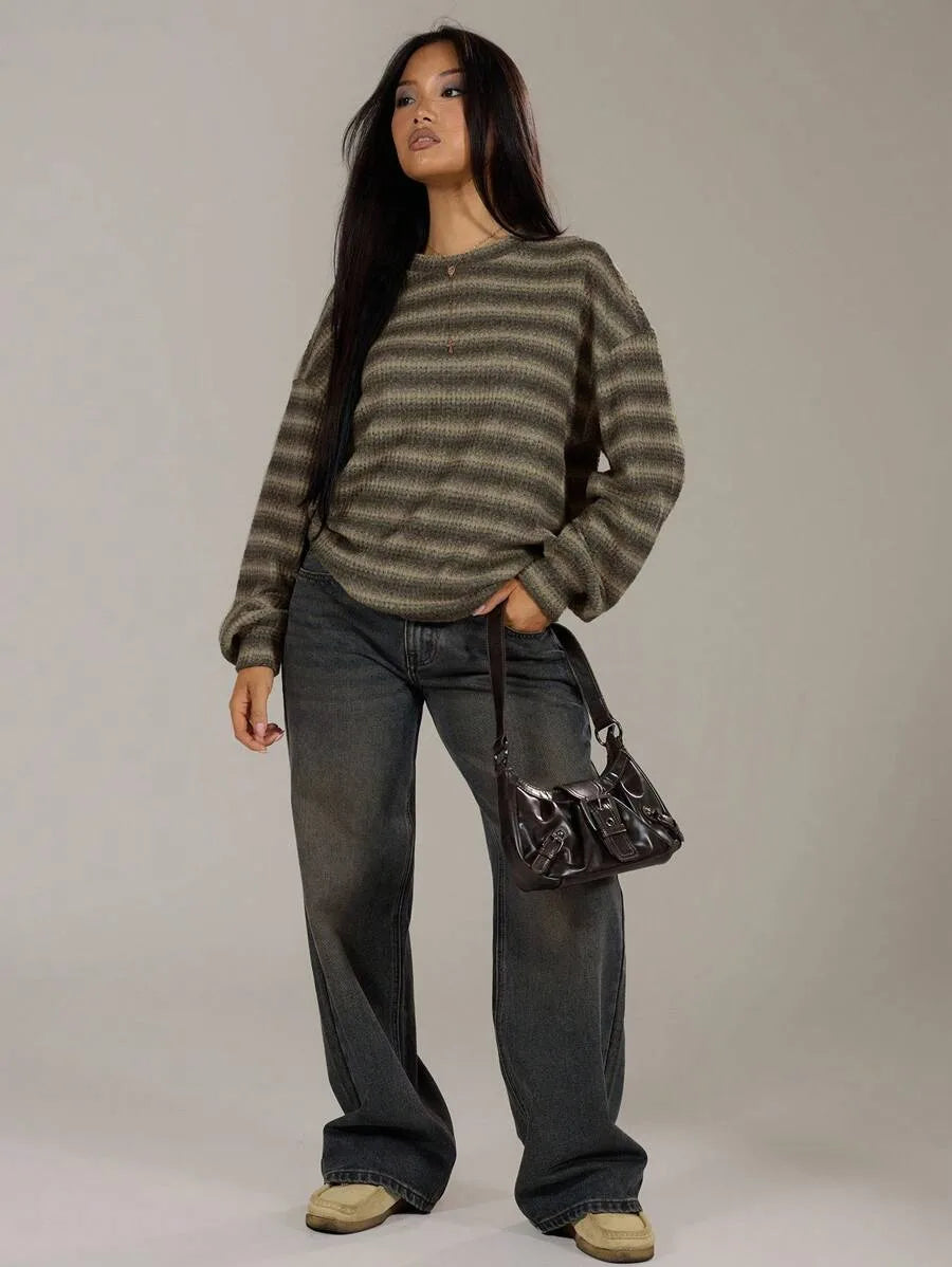 Oversized sweater with striped pattern