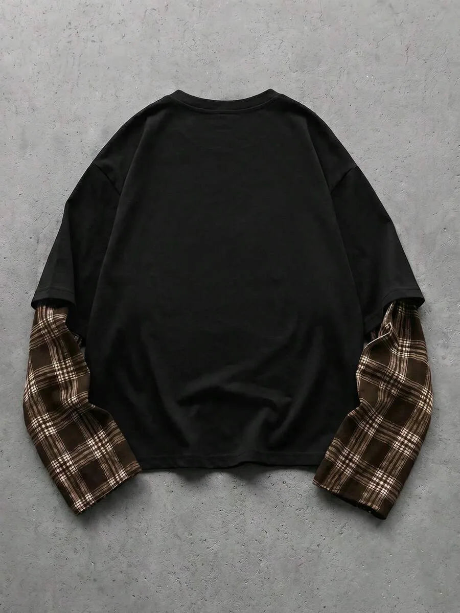 T-shirt with plaid patchwork sleeves