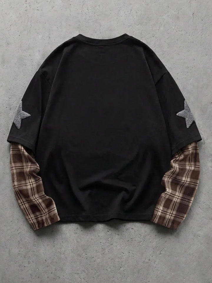 T-shirt with plaid patchwork sleeves