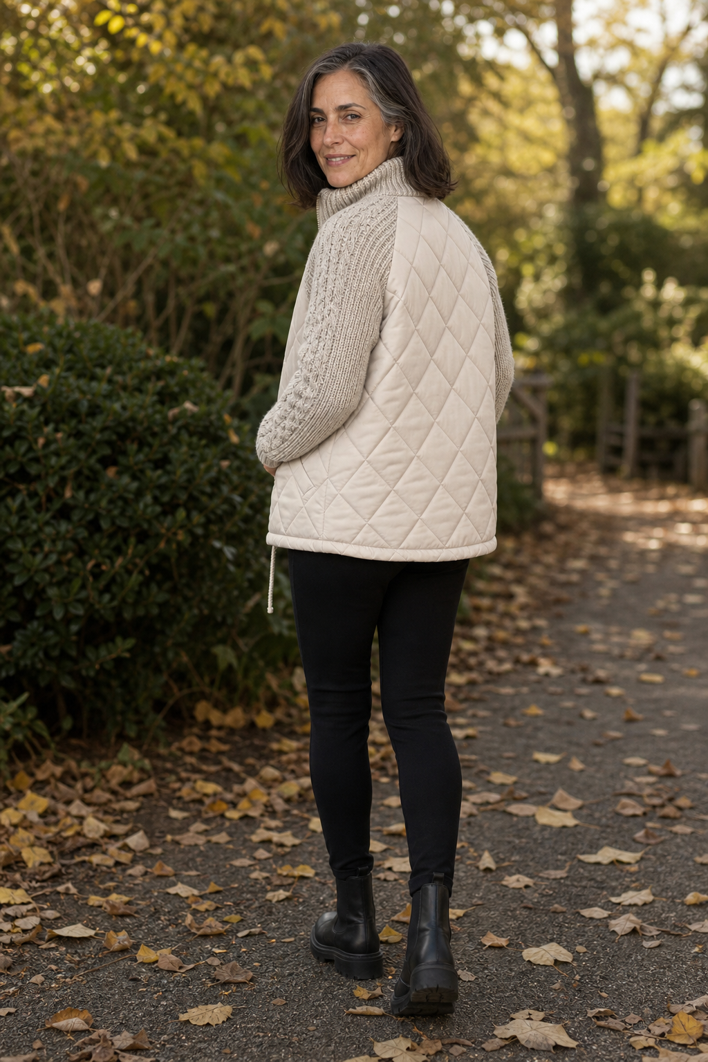 Freya | Stylish and Warm Women&