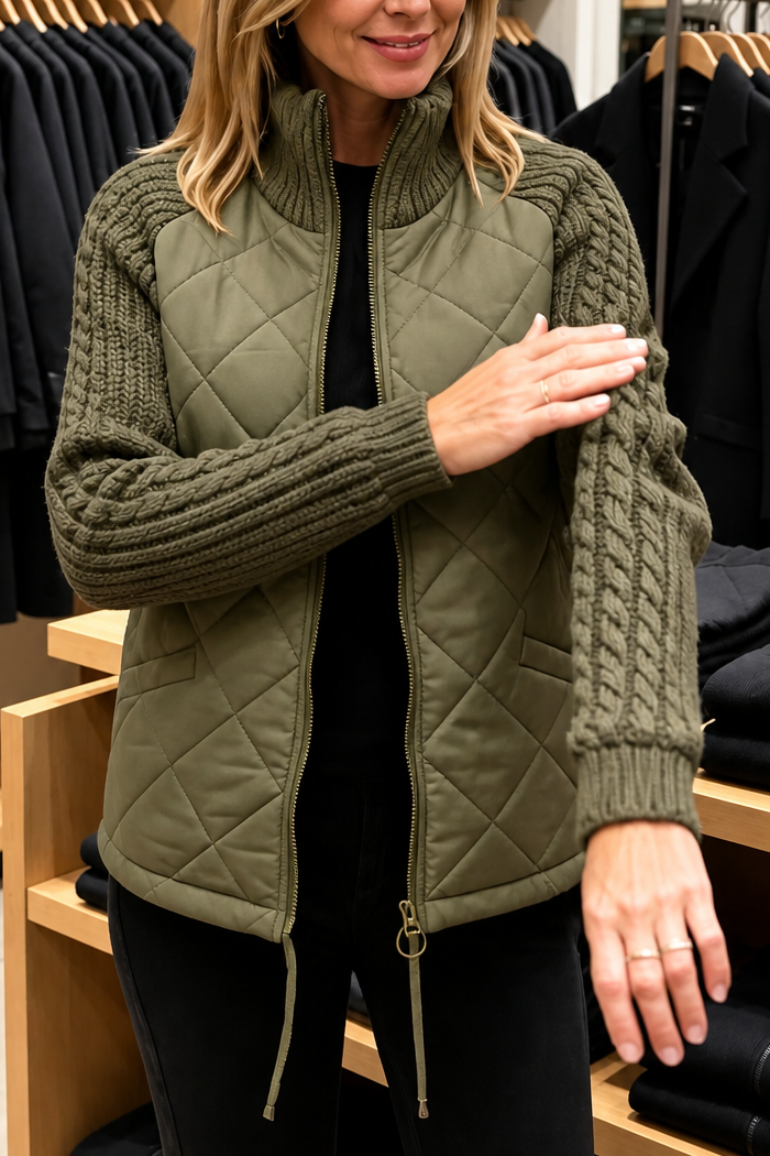 Freya | Stylish and Warm Women&