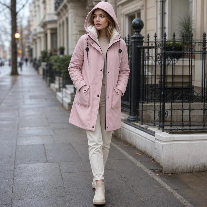 Amelia | Elegant and Timeless Women&