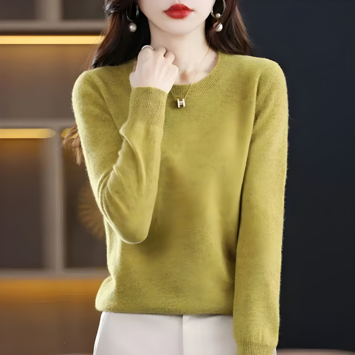Classic Sweater with Round Neck Elegant Sweater