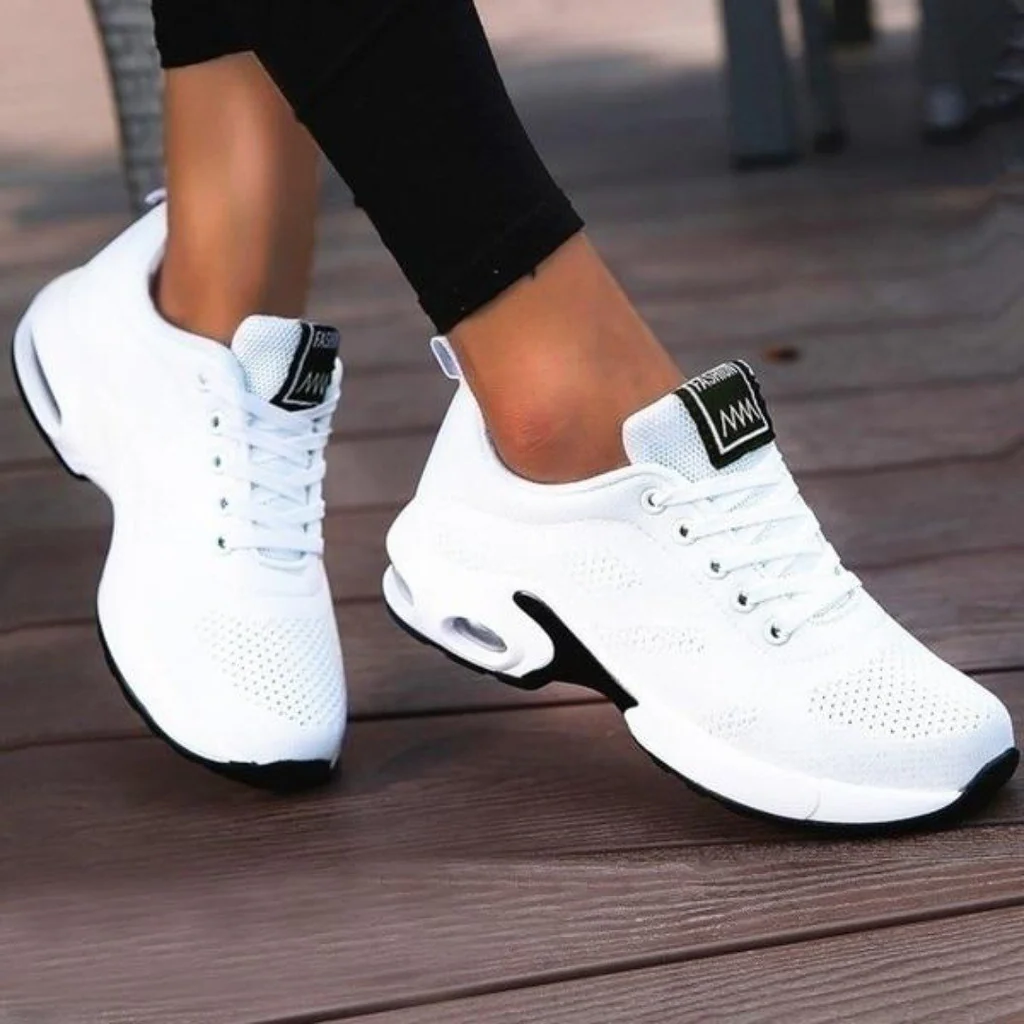 Luna | Orthopedic Running Shoes for Wide and Narrow Feet