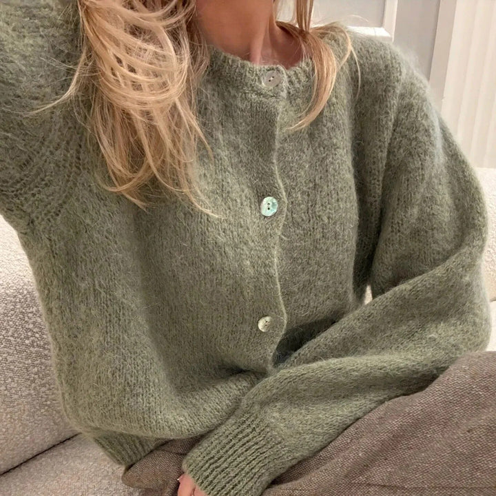 Cozy Vintage Knitted Cardigan with Buttons