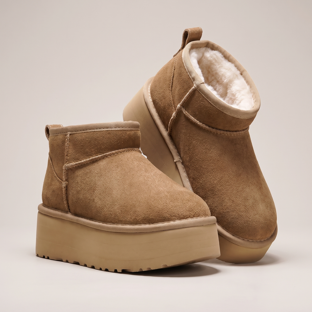 Delphine | Warm And Classic Fur Lined Ankle Boots