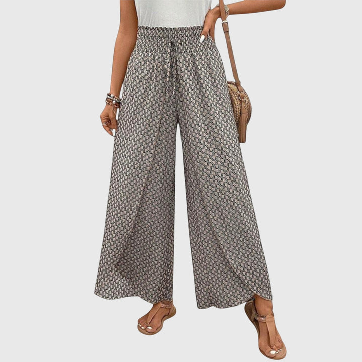Amelia | Women&