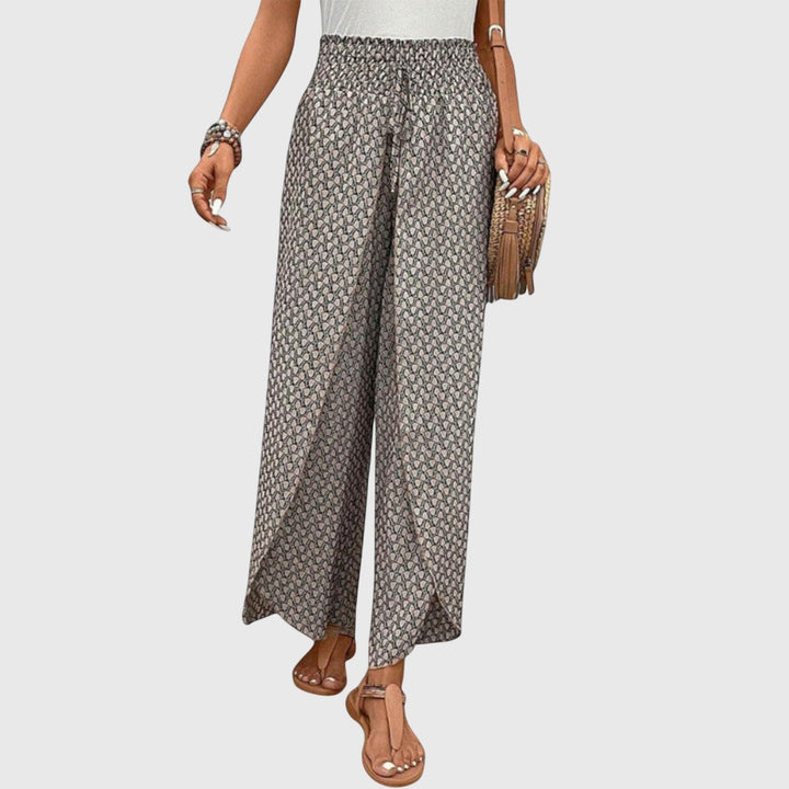 Amelia | Women&