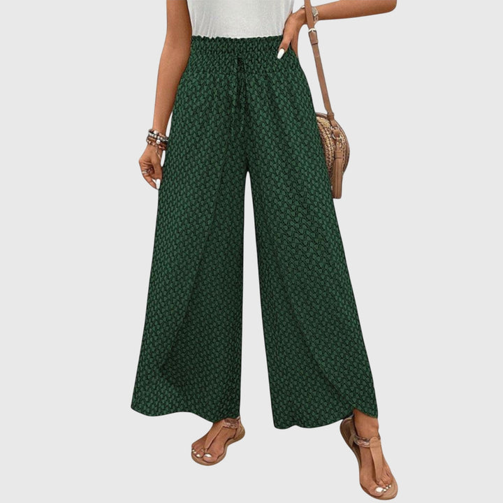 Amelia | Women&