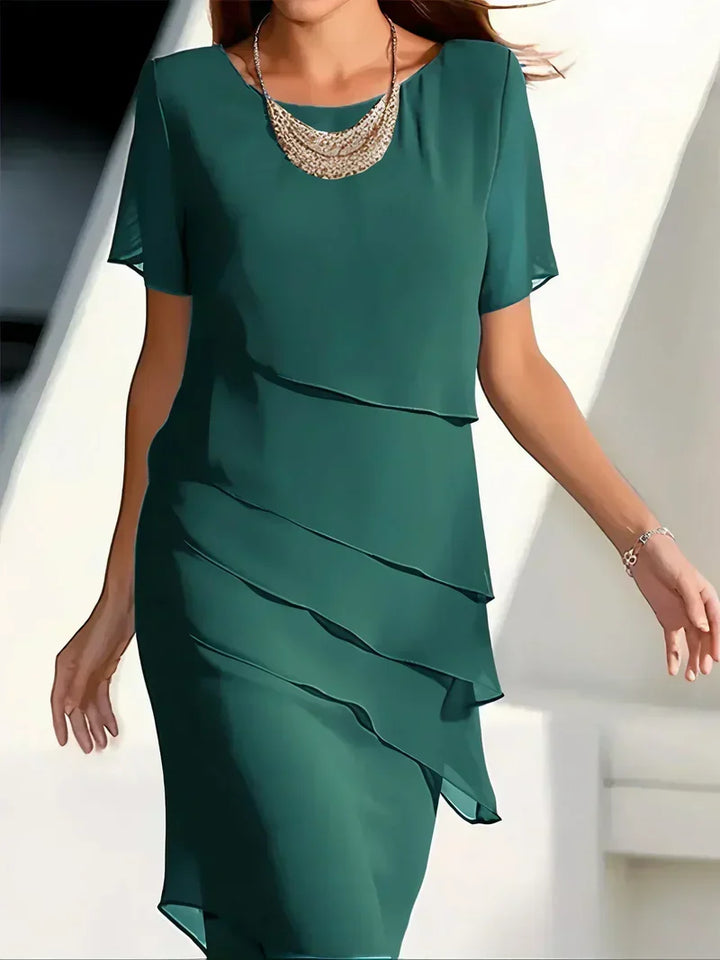 Demi - Stylish Layered Midi Dress