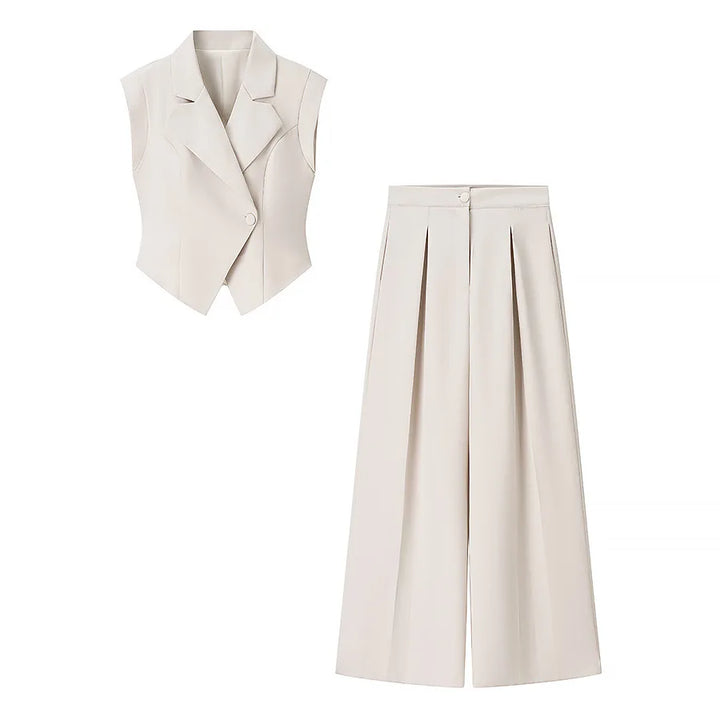 Hanna | Suit Set with Sleeveless Vest