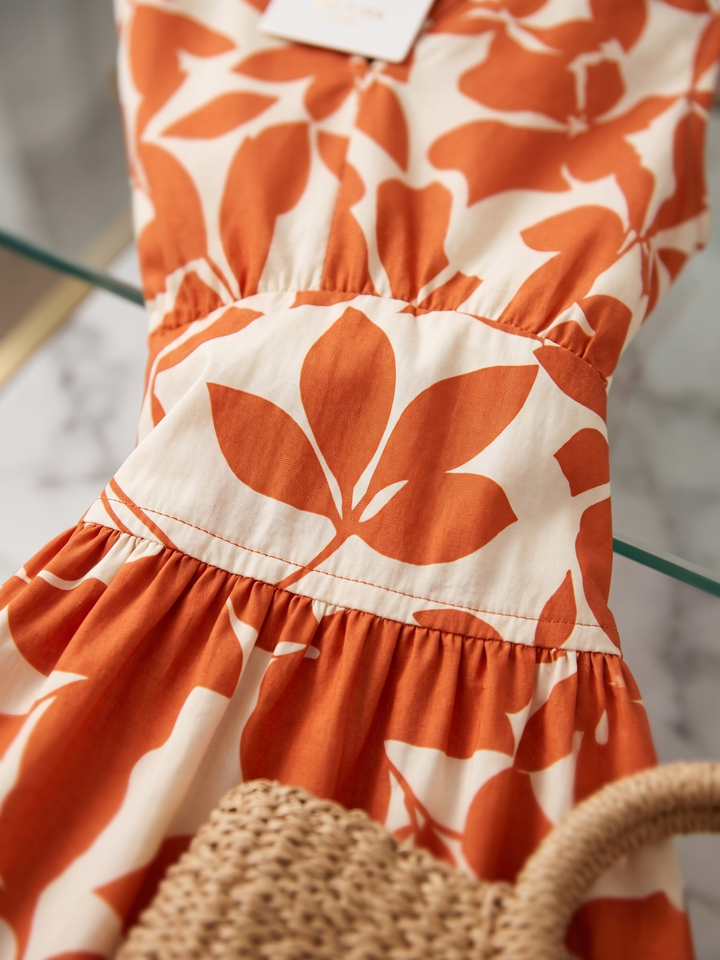 Tasha - Elegant Midi Dress with Tummy-Hiding Design