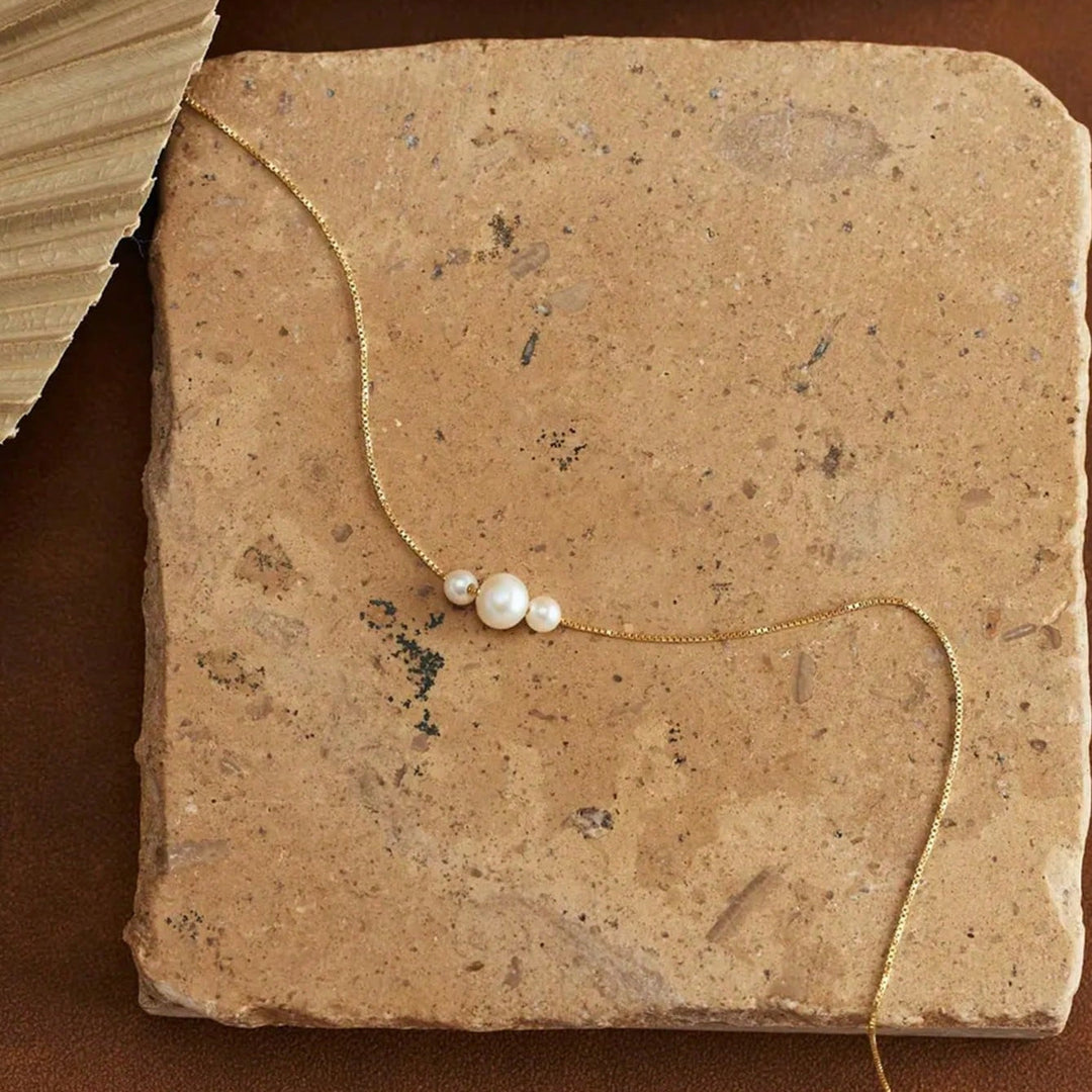 Roselle Pearl Necklace