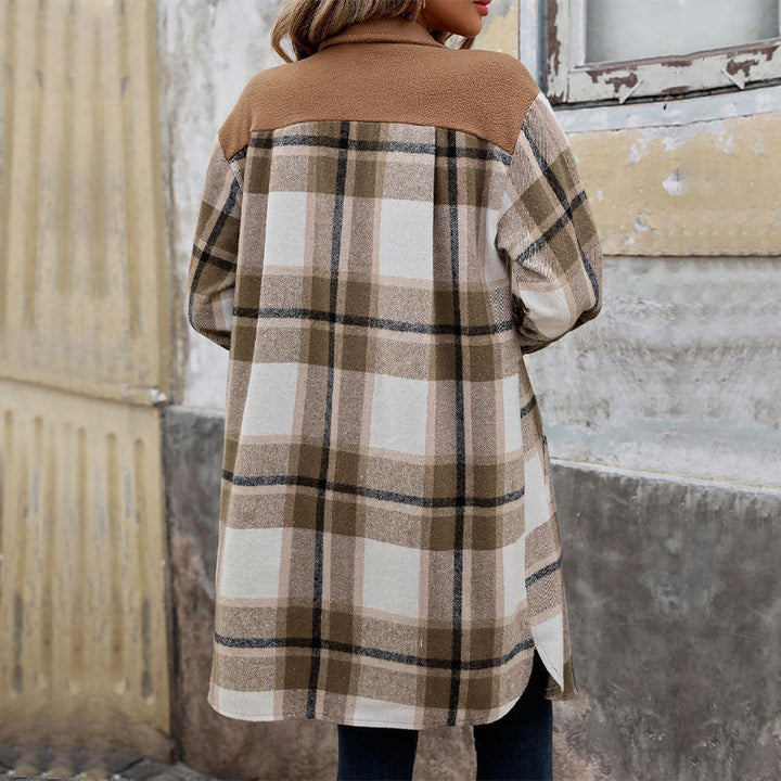 Checked overshirt for women with pockets, buttons, and long sleeves