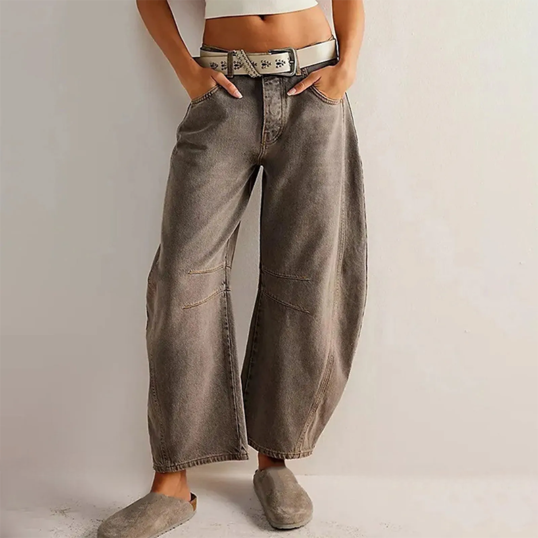 Relaxed Barrel Leg Jeans with Curved Silhouette and Mid Rise