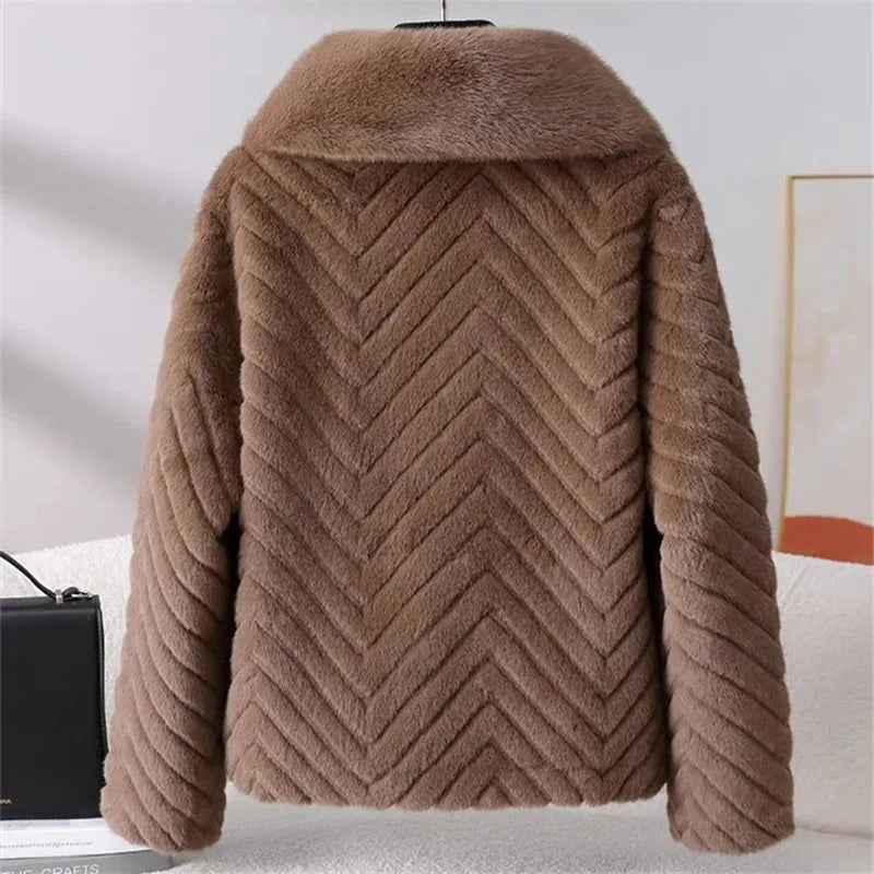 Nova | Short Faux Fur Coat for Women