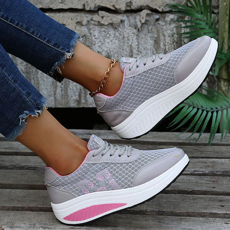 Nova | Women&