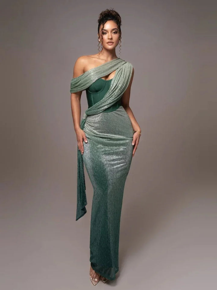 Carolyn - Women&