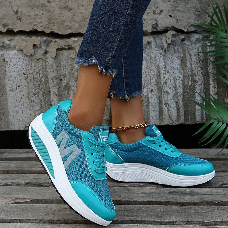 Nova | Women&