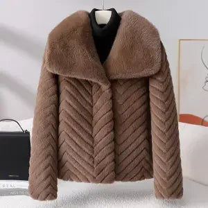 Nova | Short Faux Fur Coat for Women