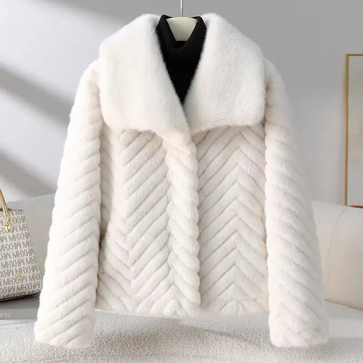 Nova | Short Faux Fur Coat for Women