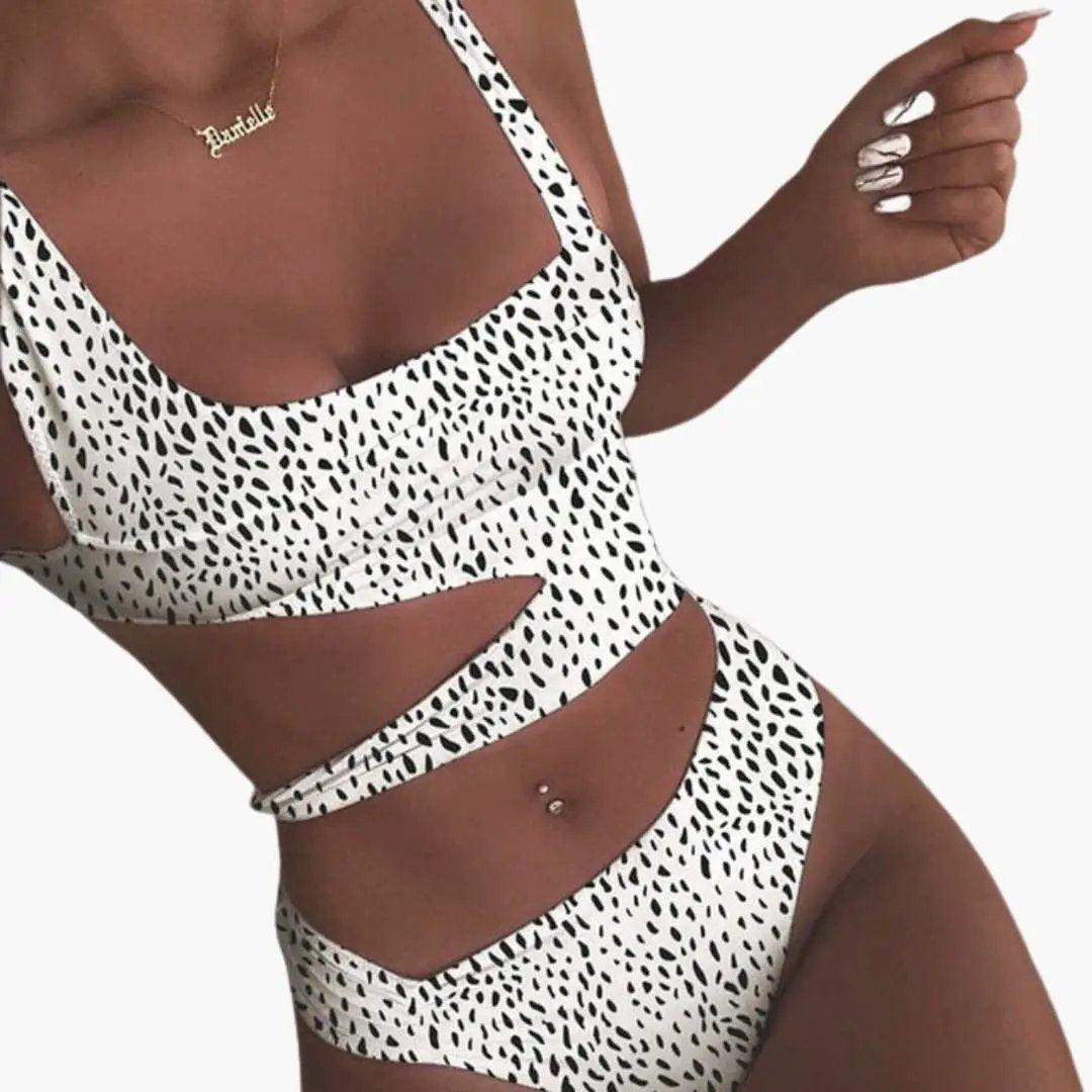Women’s Push-Up One-Piece Swimsuit with Padded Cups and Adjustable Straps