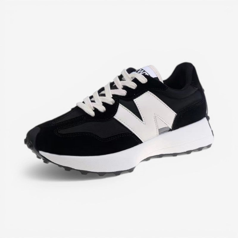 Sneakers Women - Lace-Up Trainers with Cushioned Sole