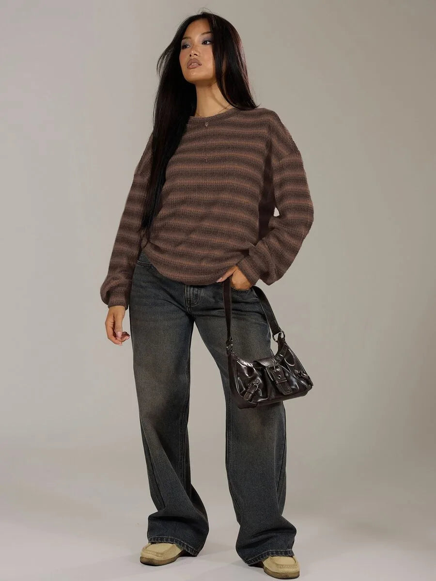 Oversized sweater with striped pattern