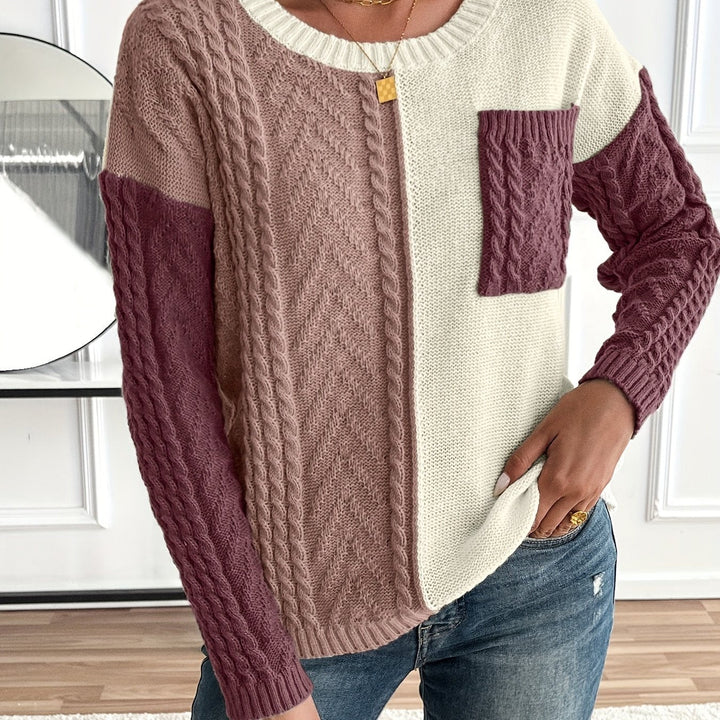 Delia | Sweater for women with round neck and pocket