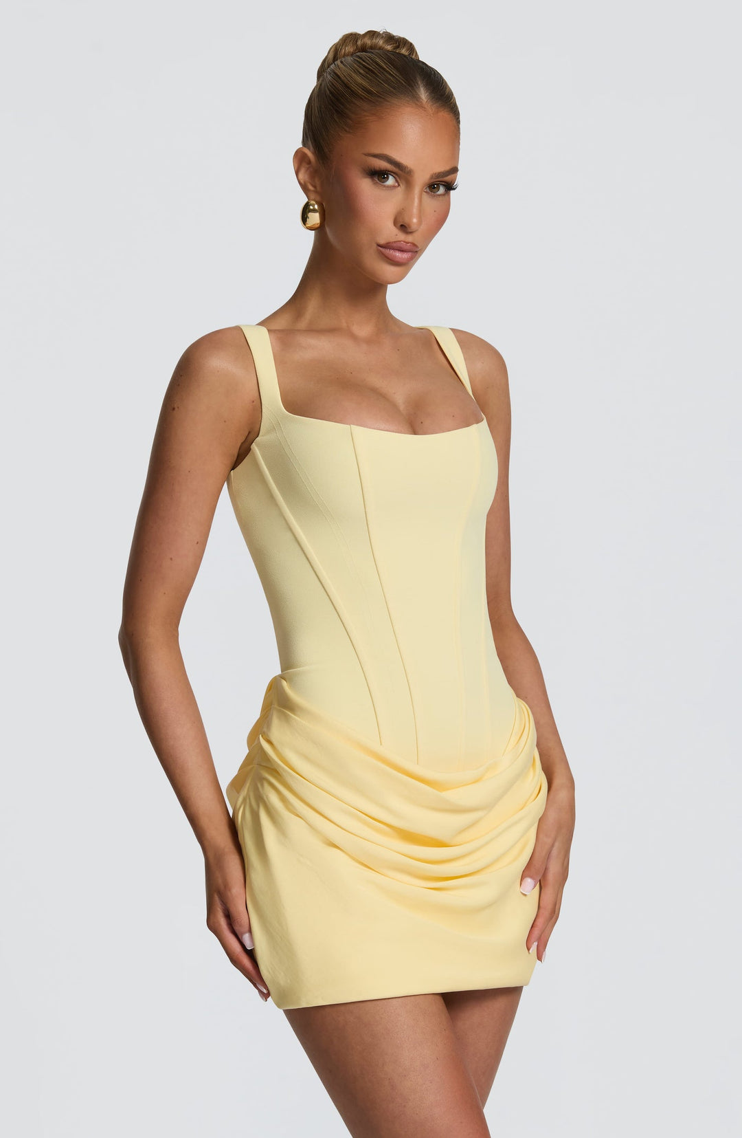Carmen | Mini dress with structured crepe bodice