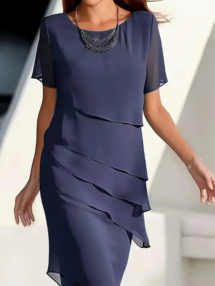 Demi - Stylish Layered Midi Dress