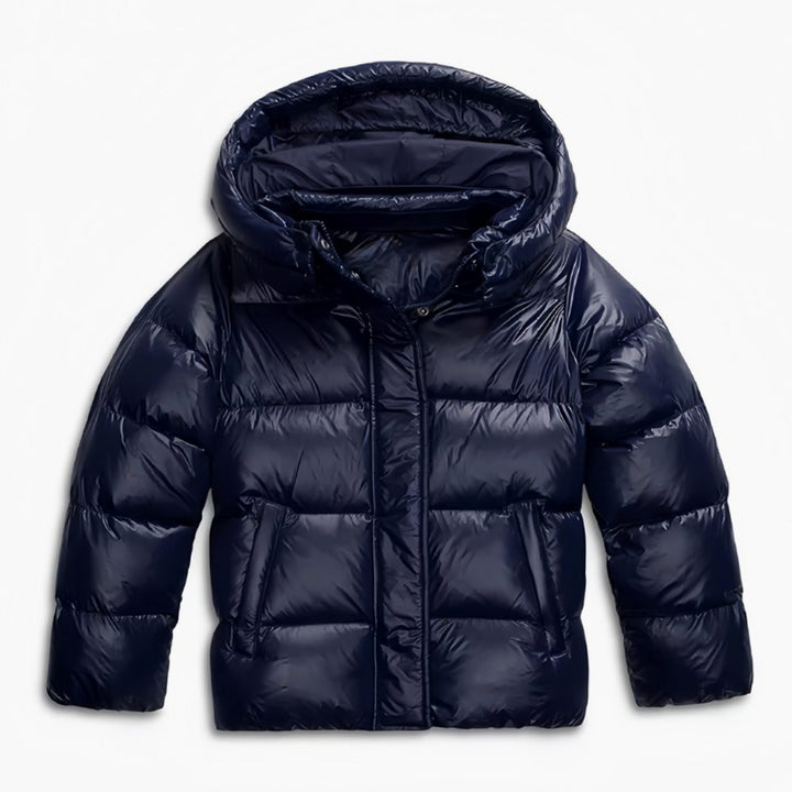 Emilia | Elegant and Warm Women&