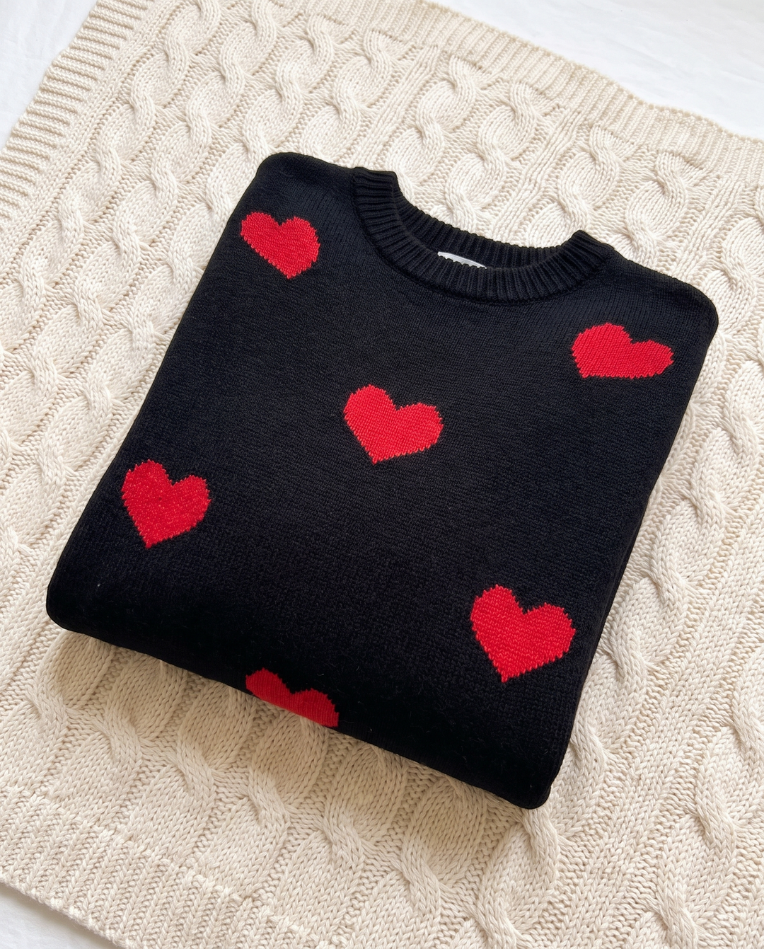 Elysia | Women’s Knit Jumper with Round Neck and Heart Pattern