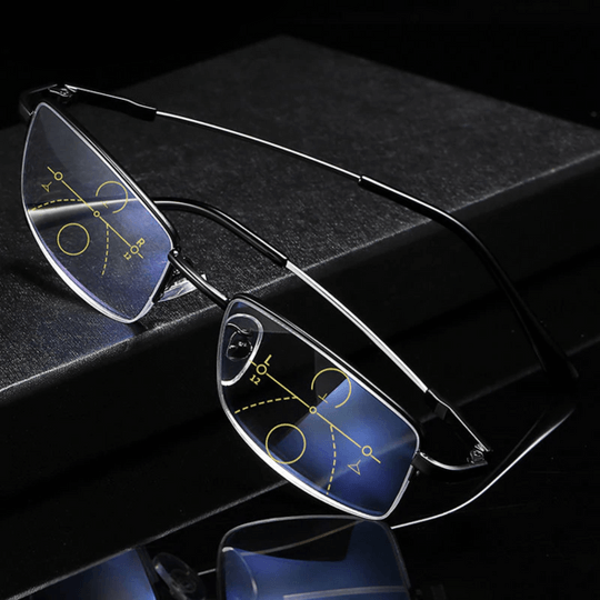 OptiSmart | Intelligent progressive glasses with automatic vision adjustment &amp; blue light filter