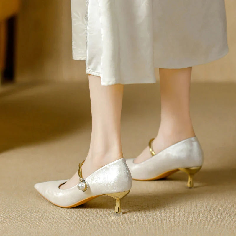 Wedding Shoes For Women | Pointed Toe Kitten Heel Pearl Strap