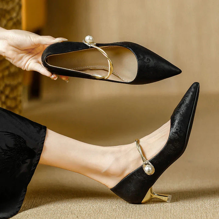 Wedding Shoes For Women | Pointed Toe Kitten Heel Pearl Strap