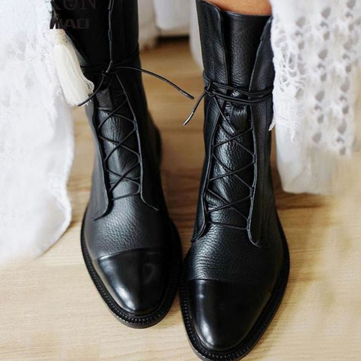 Evelyn | Women&