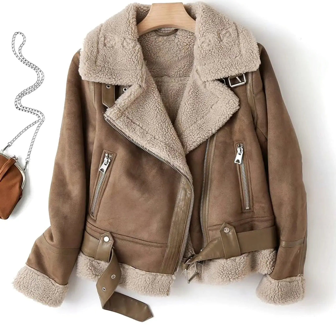 Amelia | Women&